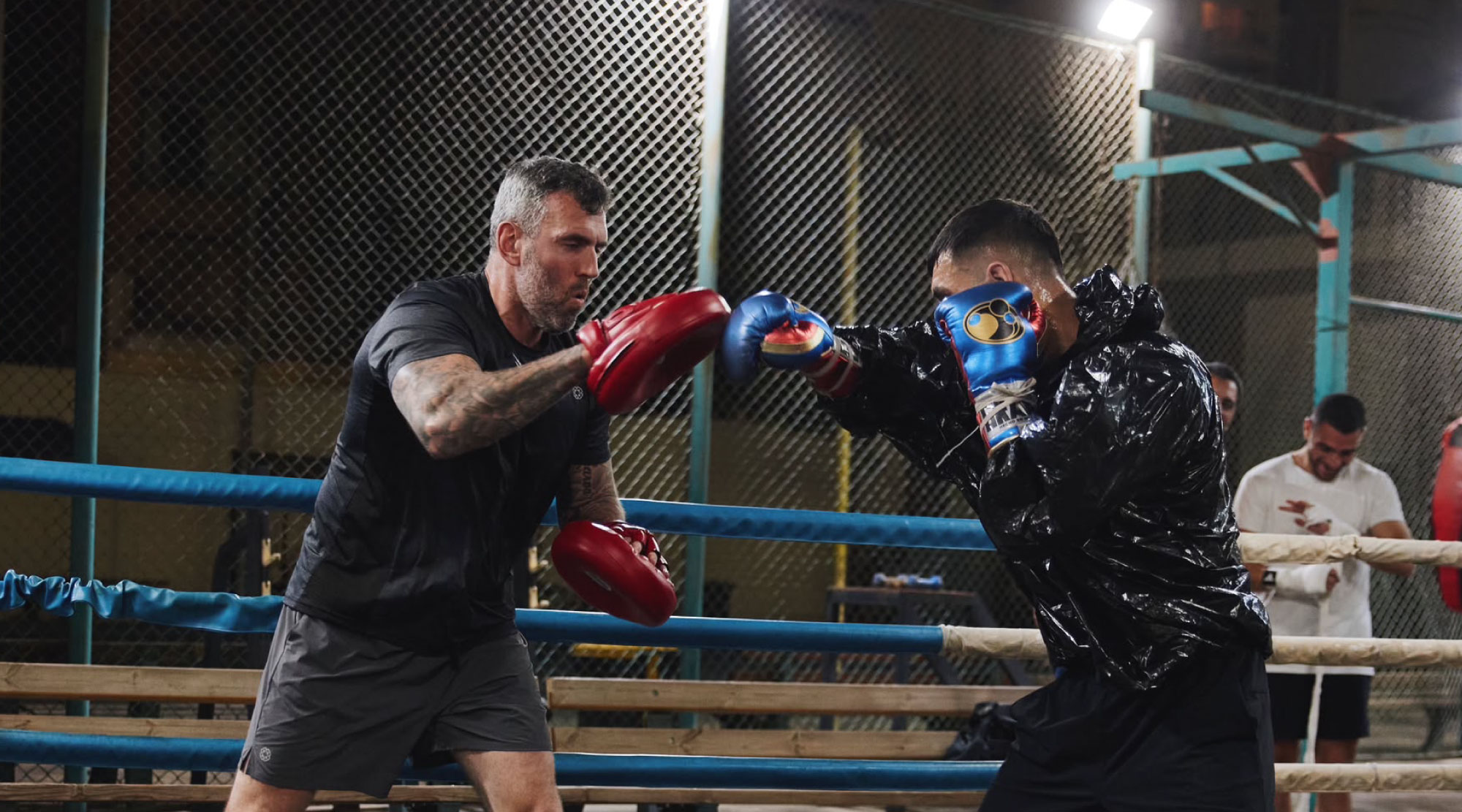 John gillies on pads at 4 corners
